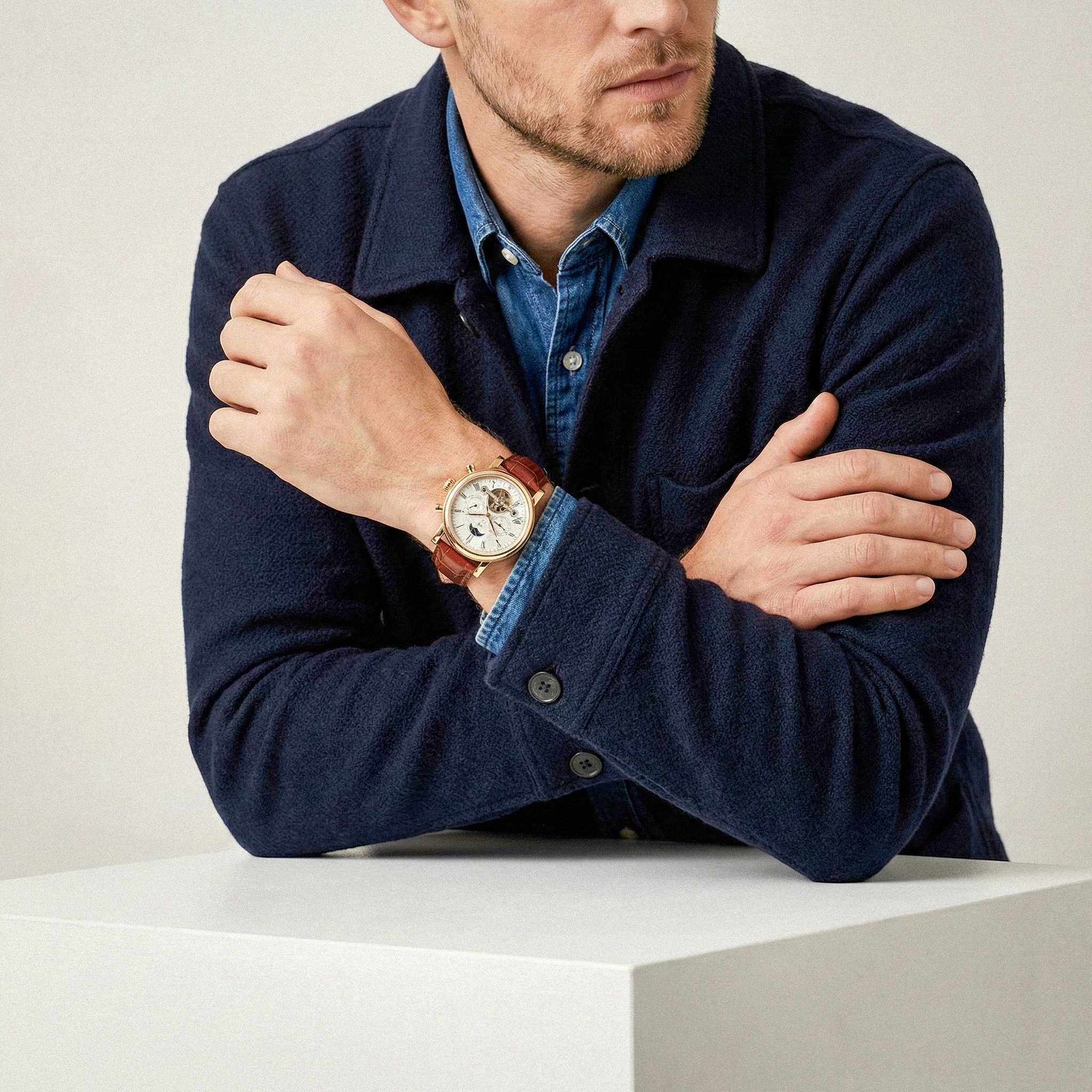 Etrie Luxurious Mechanical watch with leather strap