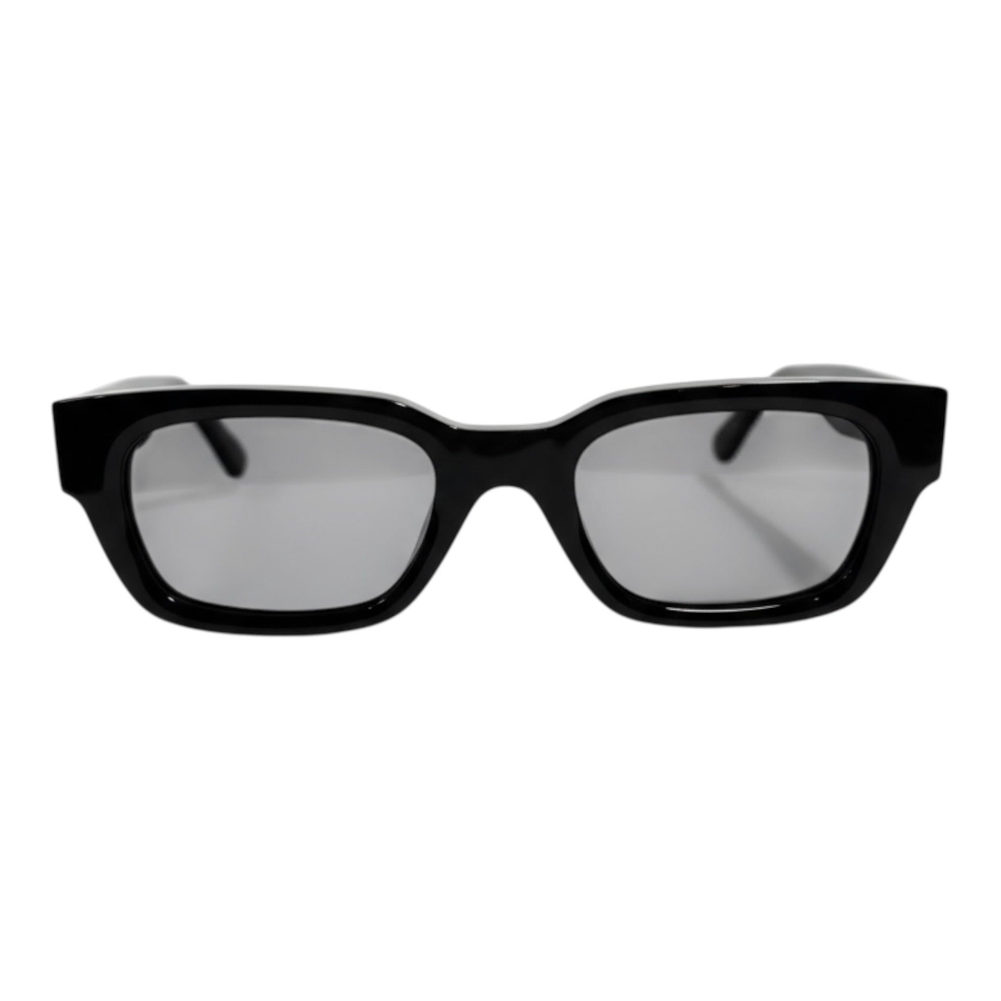Classic Black Rectangular Sunglasses – Bold Retro Style with UV Protection